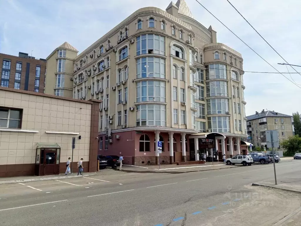Офис в Татарстан, Казань ул. Галиаскара Камала, 41 (50 м) - Фото 2