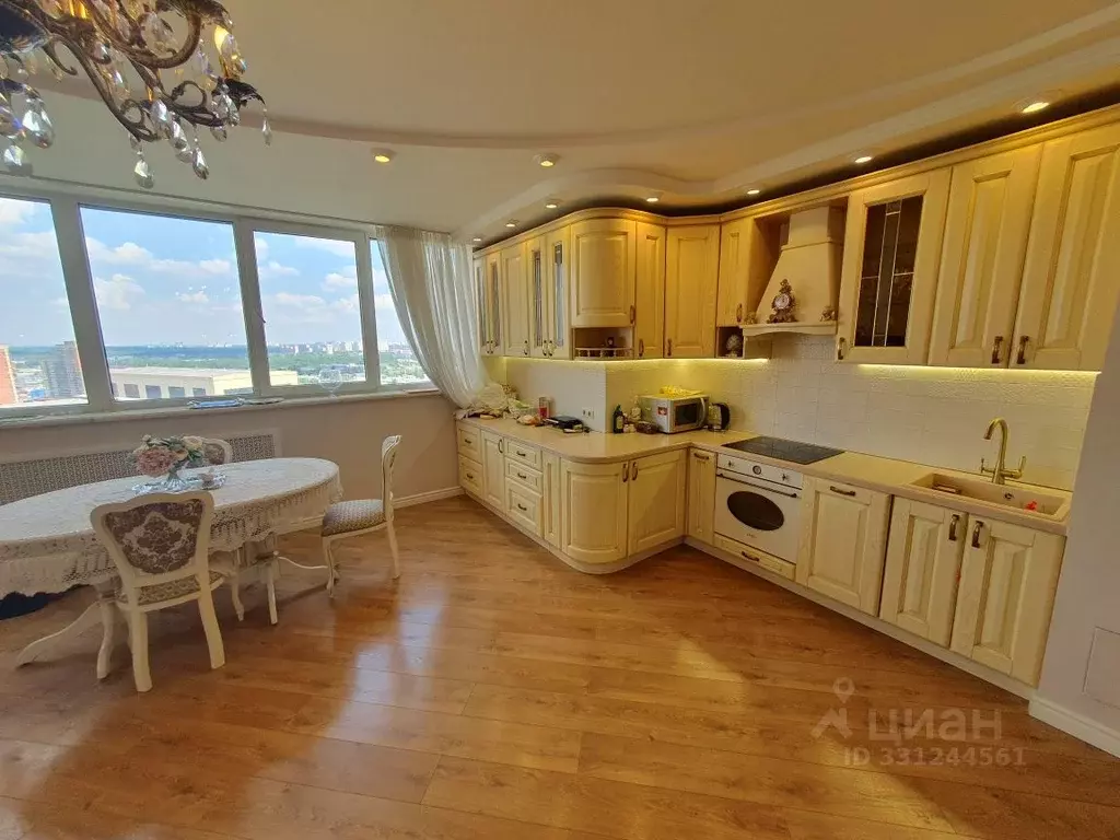 3-к кв. Московская область, Реутов ул. Гагарина, 40 (110.0 м) - Фото 2