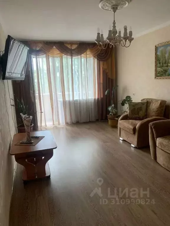 2-к кв. Башкортостан, Белорецк ул. А. Пушкина, 32 (60.0 м) - Фото 0