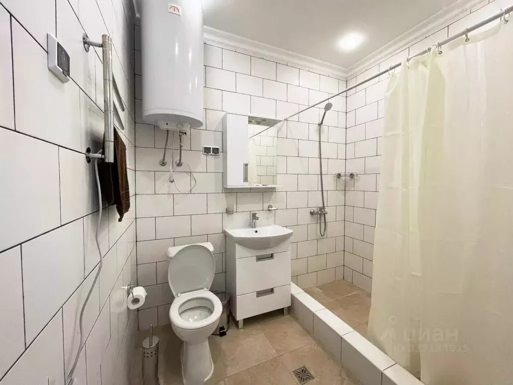 Комната Крым, Керчь ул. Первых Космонавтов, 11 (18.0 м) - Фото 2