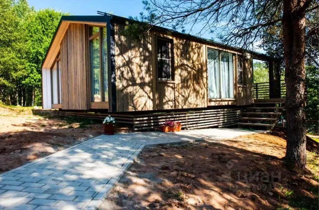 Дом в Новгородская область, Валдайский район, Рощинское с/пос, д. ... - Фото 2