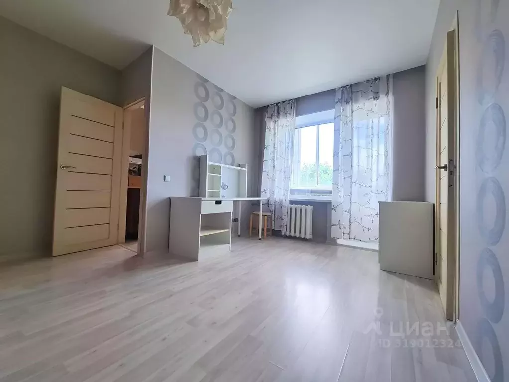 2-к кв. Свердловская область, Екатеринбург пер. Красный, 19 (41.0 м) - Фото 0