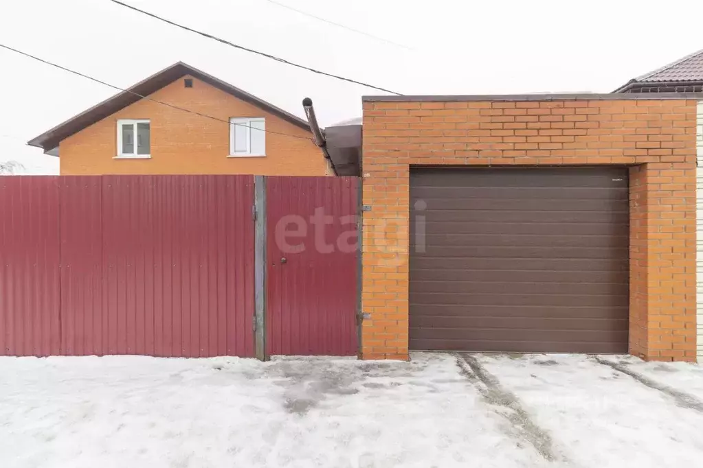 Дом в Омская область, Омск ул. Бориса Катышева, 24 (180 м) - Фото 1