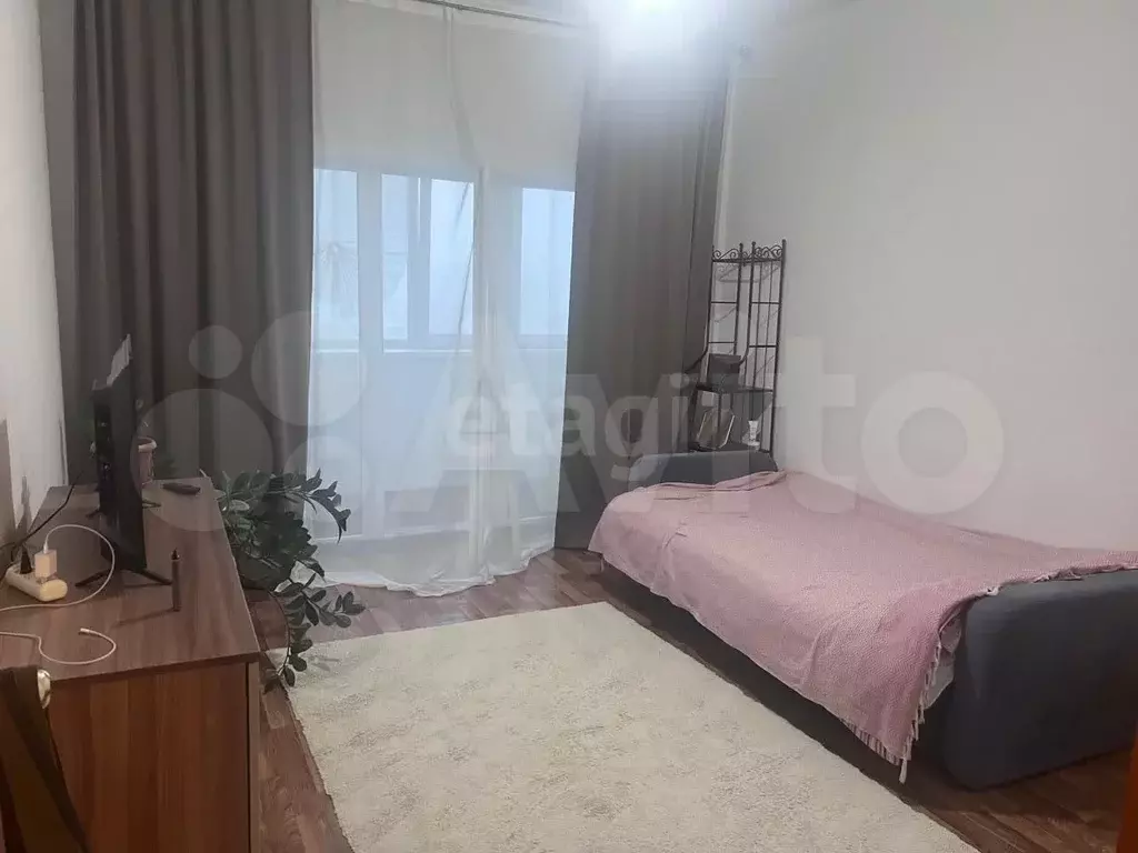 1-к. квартира, 44 м, 4/6 эт. - Фото 0