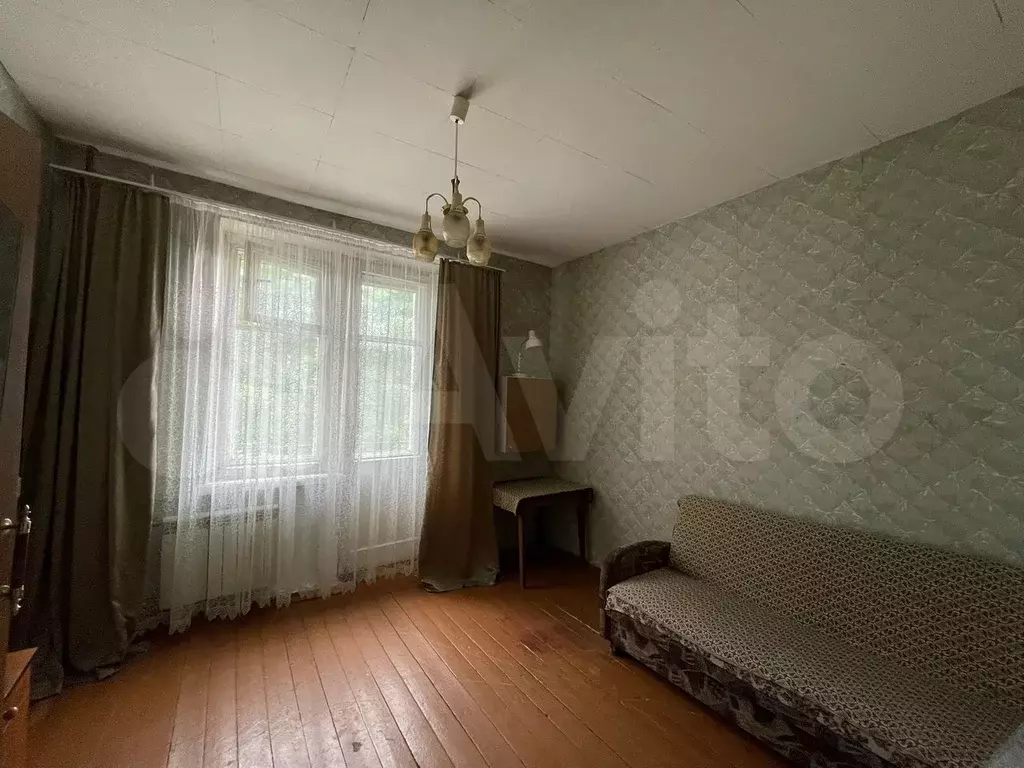 Комната 14 м в 3-к., 3/3 эт. - Фото 1
