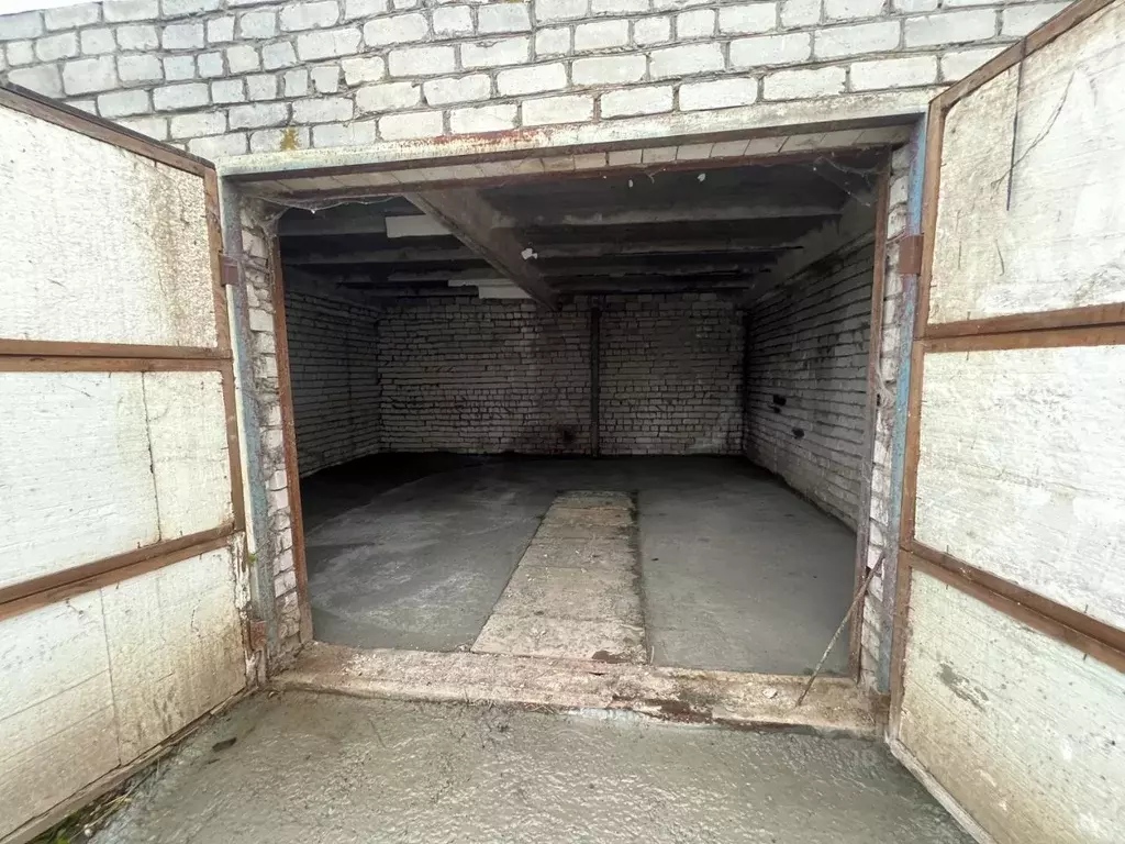 Гараж в Брянская область, Брянский район, Добрунское с/пос, д. Добрунь ... - Фото 2