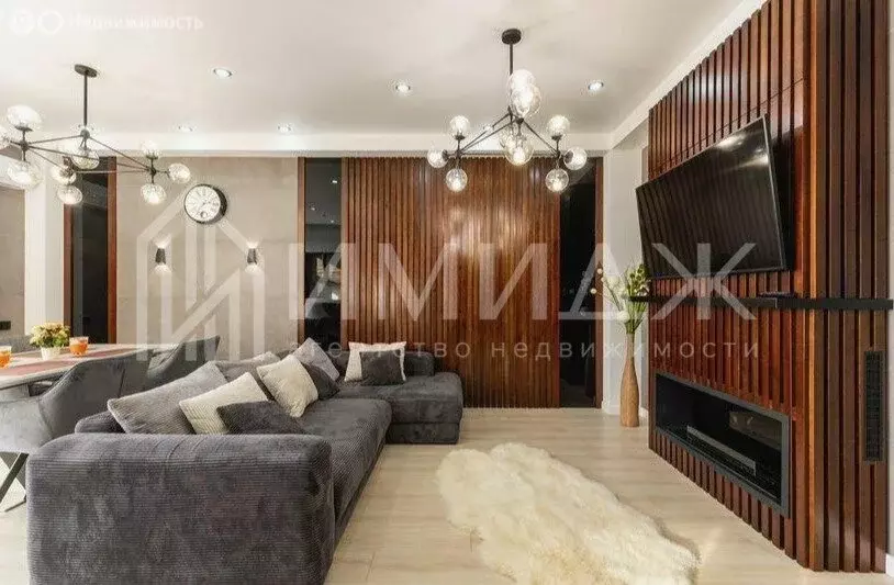 2-комнатная квартира: Сочи, улица Калинина, 1 (98 м) - Фото 1