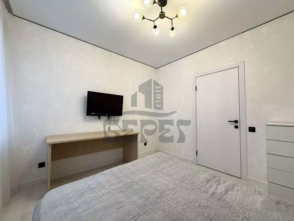 2-к кв. Татарстан, Казань ул. Александра Курынова, 4 (55.0 м) - Фото 2