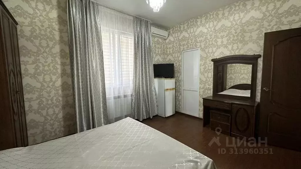Комната Краснодарский край, Сочи Лазаревское жилрайон, ул. Победы, 370 - Фото 1