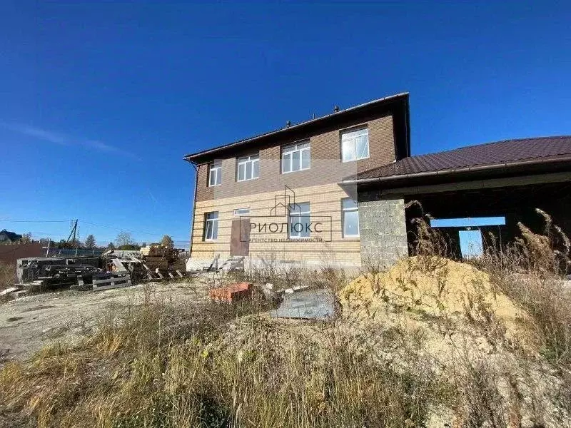 Дом в Челябинская область, Сосновский район, Мирненское с/пос, пос. ... - Фото 1
