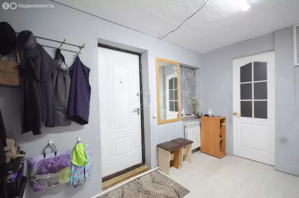 Дом в Ялуторовск, улица Кирова, 5 (69 м) - Фото 0