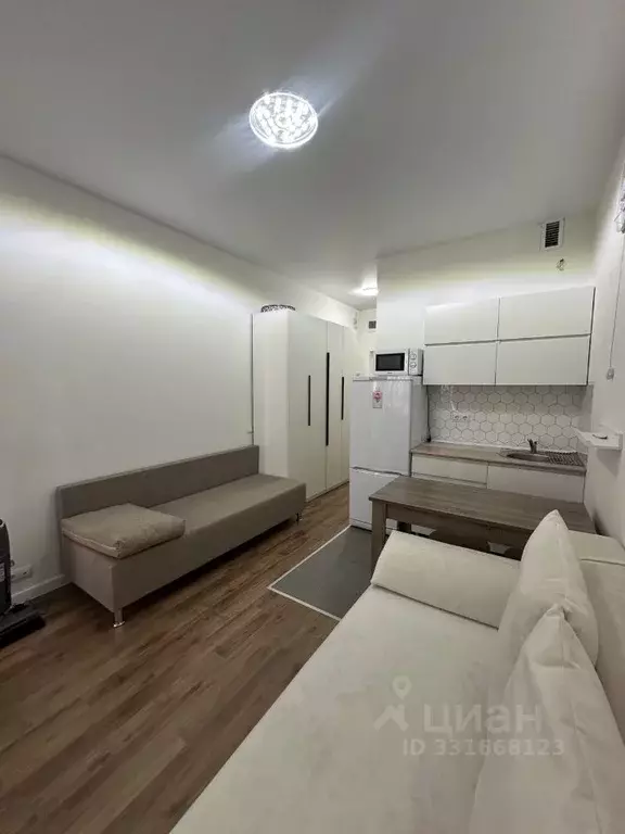 Студия Москва пос. Коммунарка, ул. Потаповская Роща, 20к1 (18.3 м) - Фото 1