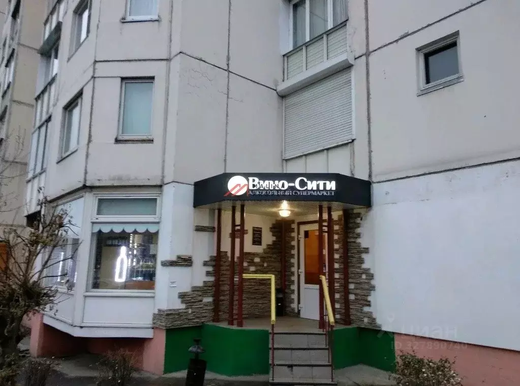 Торговая площадь в Москва ул. Бунинская Аллея, 2 (81 м) - Фото 2