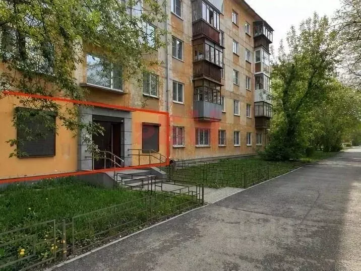 Помещение свободного назначения в Свердловская область, Екатеринбург ... - Фото 1