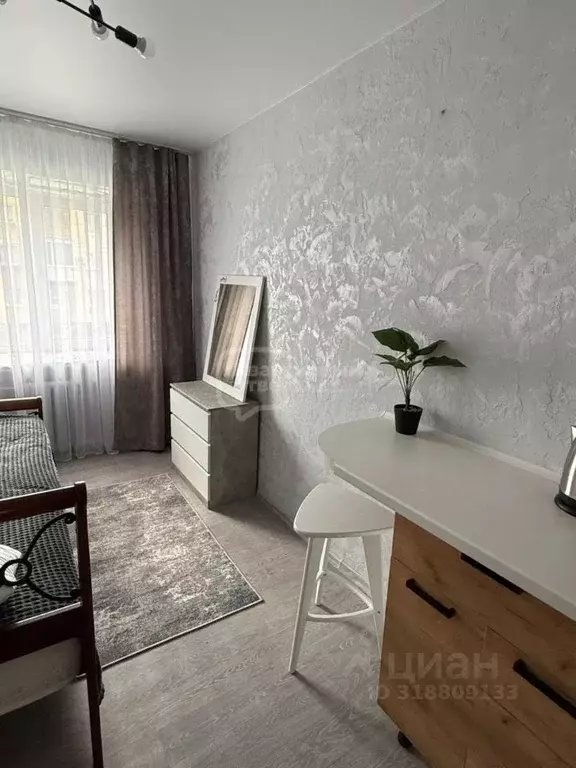 Комната Владимирская область, Владимир ул. Усти-на-Лабе, 22 (8.9 м) - Фото 1