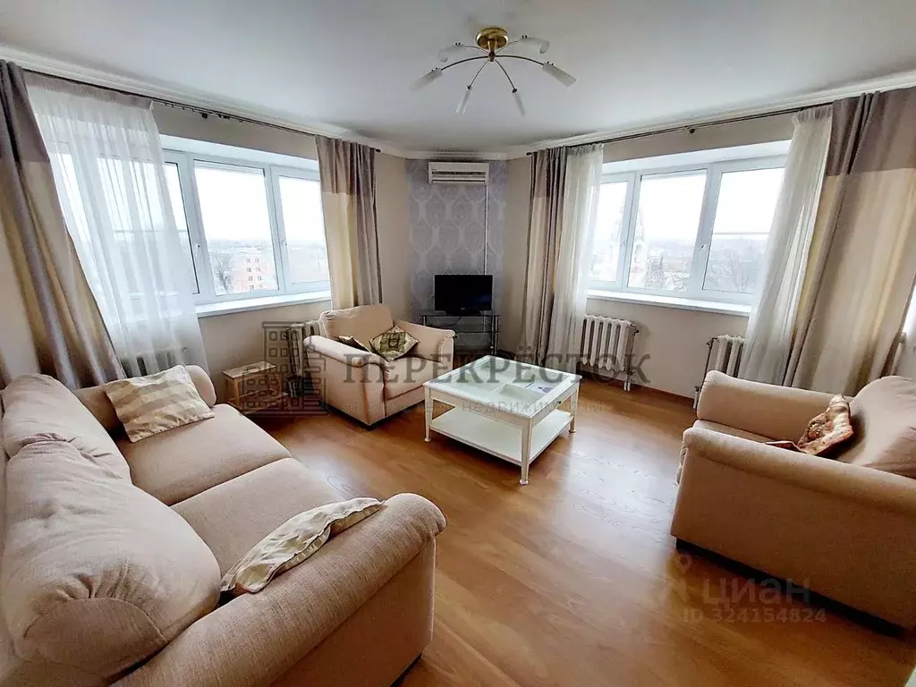 3-к кв. Калужская область, Калуга ул. Баумана, 5 (100.0 м) - Фото 2