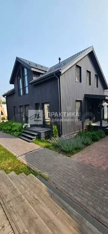 Дом 200 м на участке 6 сот. - Фото 0