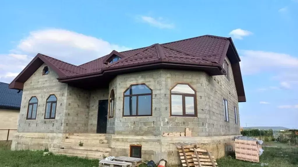 Дом в Адыгея, Майкоп городской округ, Гавердовский хут. ул. Надежды ... - Фото 1