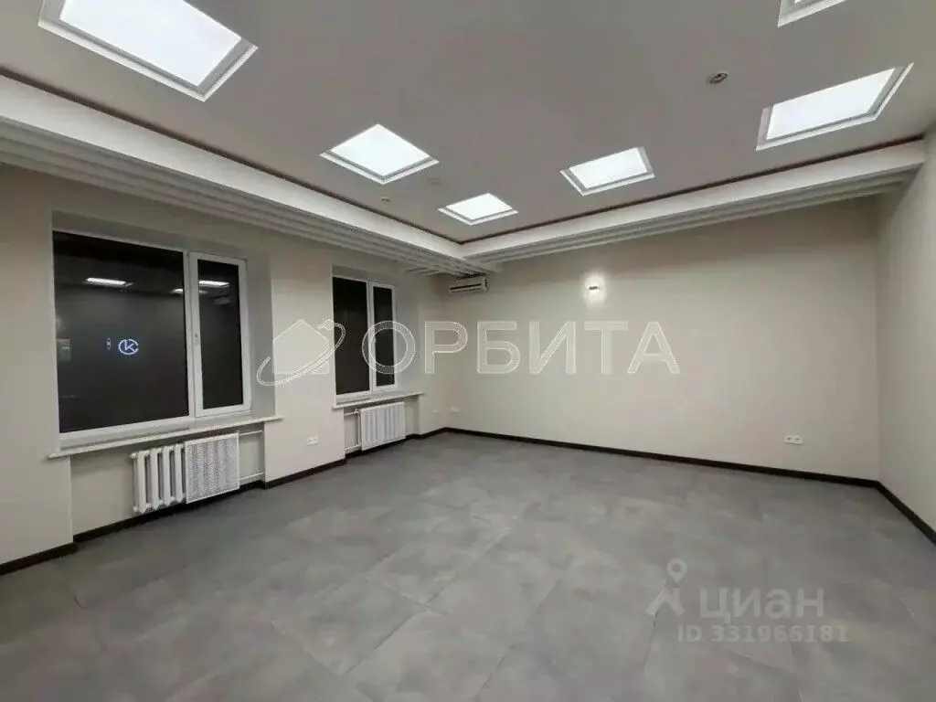 Офис в Тюменская область, Тюмень Водопроводная ул., 6 (182 м) - Фото 1
