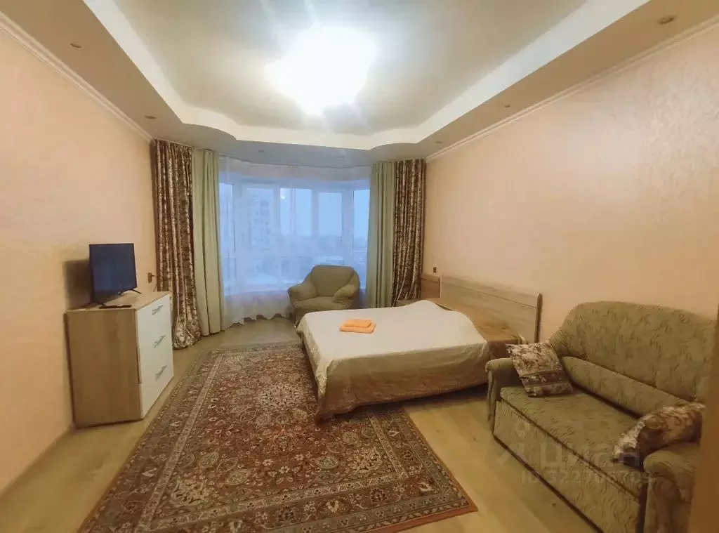 1-к кв. Оренбургская область, Оренбург ул. Юных Ленинцев, 19 (45.0 м) - Фото 1