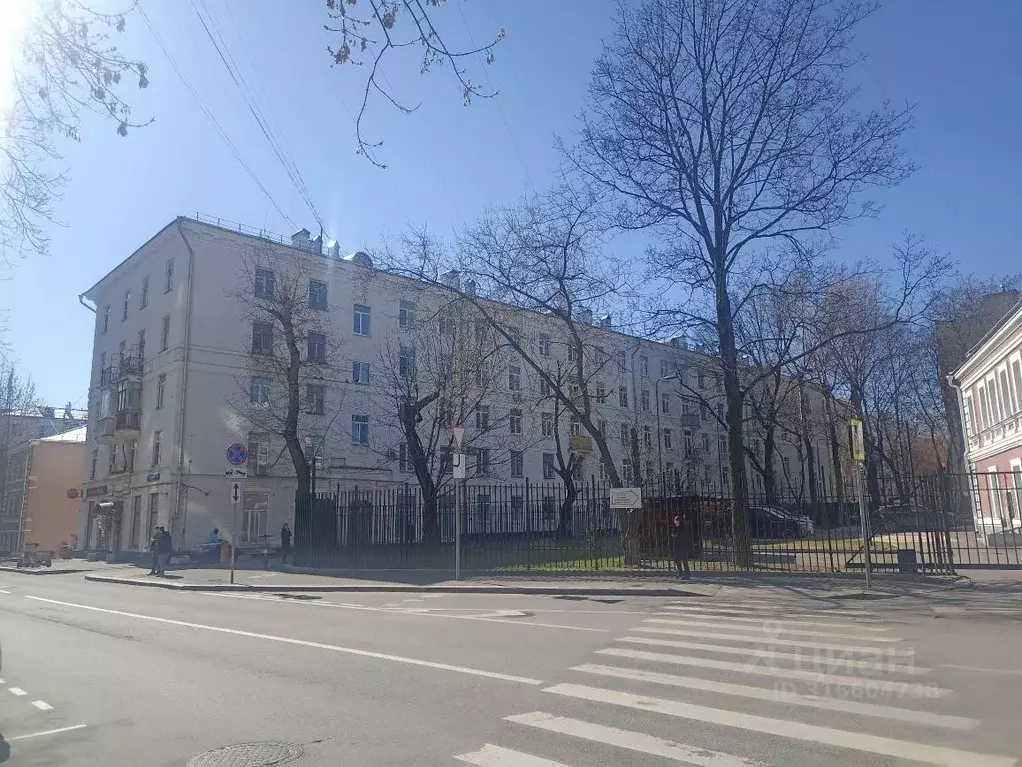 Помещение свободного назначения в Москва 1-й Щипковский пер., 17 (272 ... - Фото 0