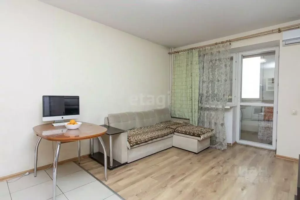 1-к кв. Тюменская область, Тюмень ул. Газовиков, 41к1 (42.6 м) - Фото 1