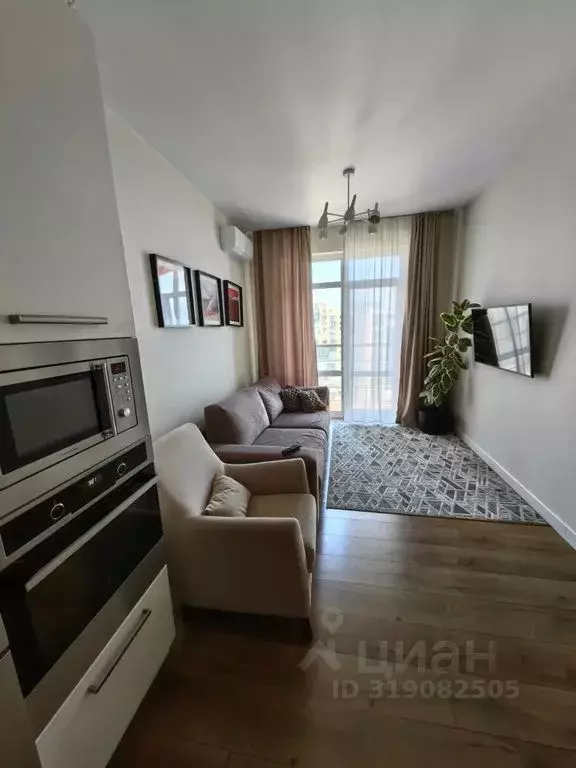 2-к кв. Краснодарский край, Новороссийск ул. Энгельса, 95 (64.0 м) - Фото 0