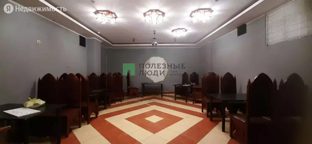 Помещение свободного назначения (255 м) - Фото 1