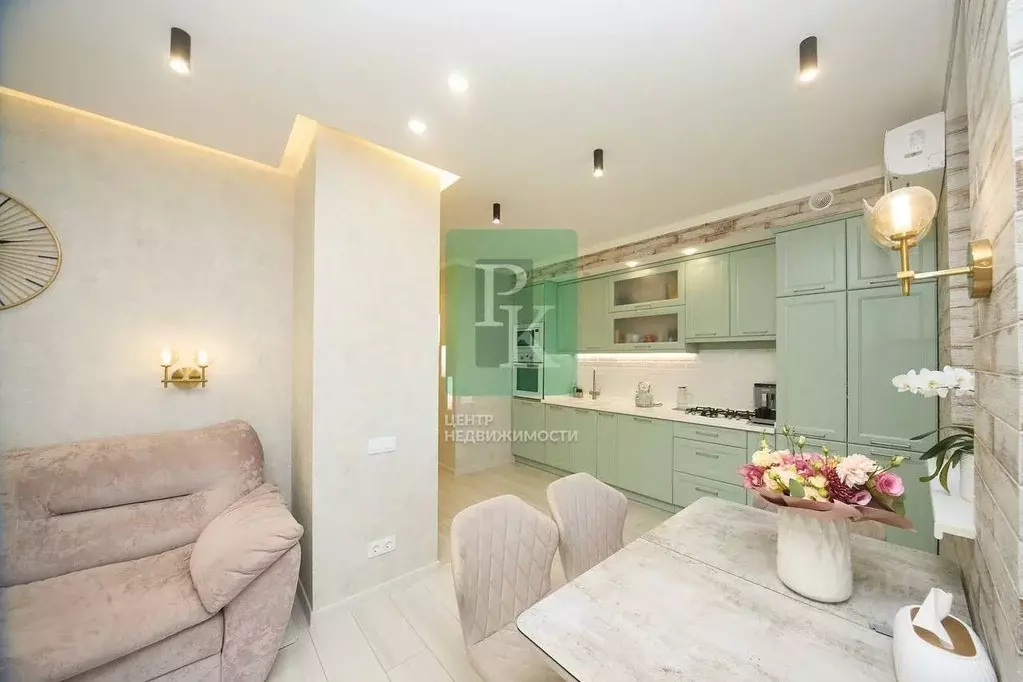 3-к кв. Севастополь ул. Николая Музыки, 25 (79.0 м) - Фото 2