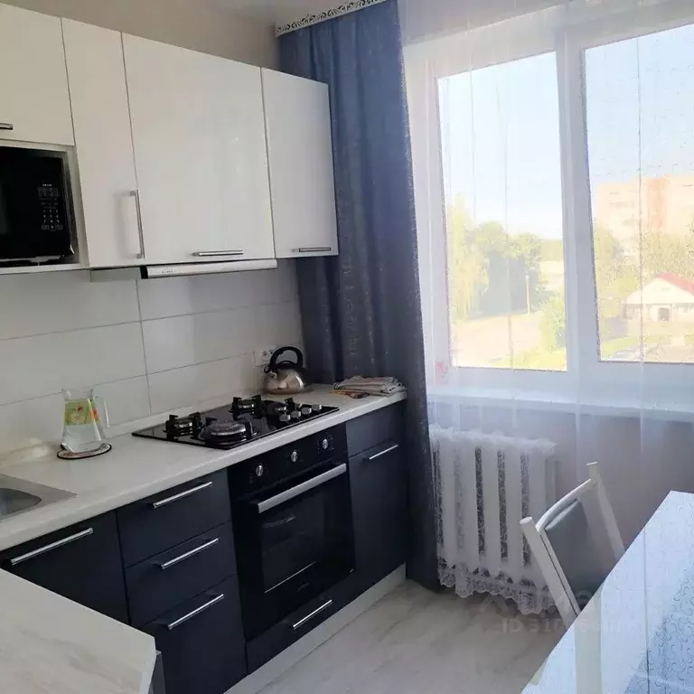 2-к кв. Псковская область, Псков ул. Алтаева, 5 (46.0 м) - Фото 1