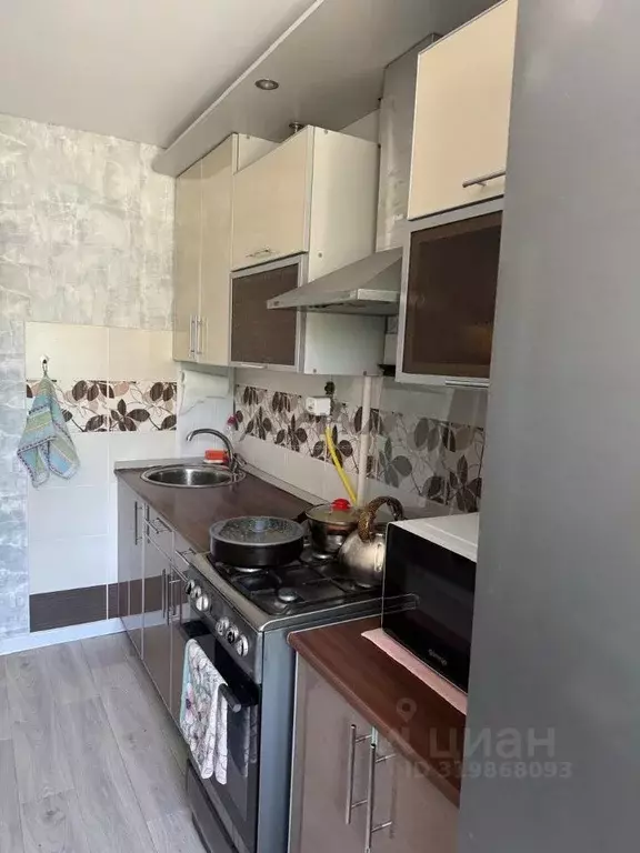 4-к кв. Татарстан, Набережные Челны бул. Имени Хусаина Ямашева, 35 ... - Фото 0