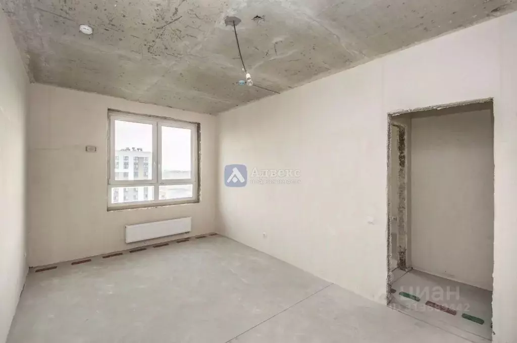 1-к кв. Тюменская область, Тюмень ул. Фармана Салманова, 17 (40.8 м) - Фото 0