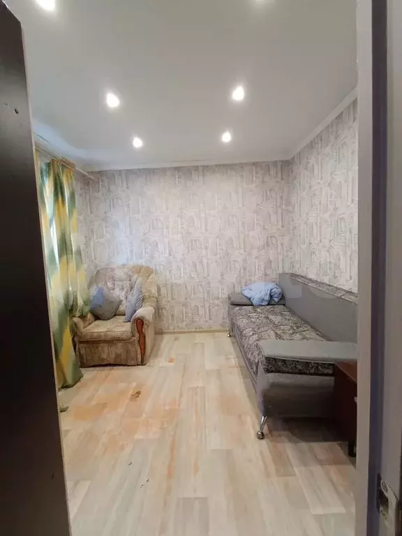 3-к. квартира, 45 м, 2/5 эт. - Фото 0