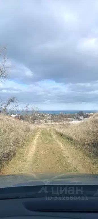 Участок в Крым, Ленинский район, Белинское с/пос, с. Новоотрадное  ... - Фото 0