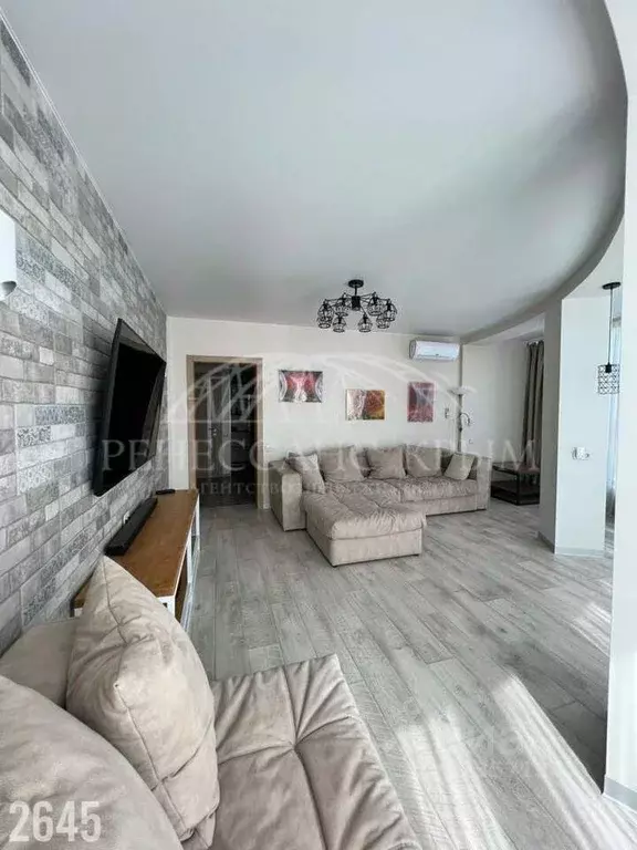 2-к кв. Севастополь просп. Генерала Острякова, 244к7 (75.0 м) - Фото 2