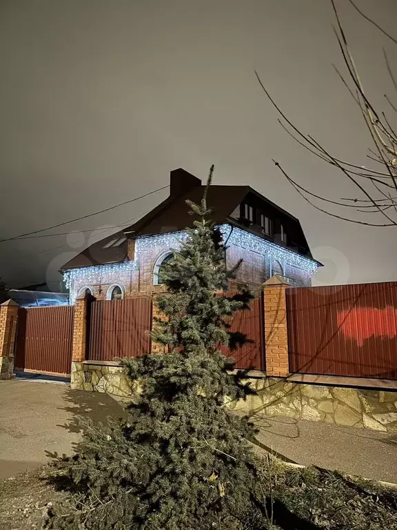 Коттедж 210,3 м на участке 12,2 сот. - Фото 0