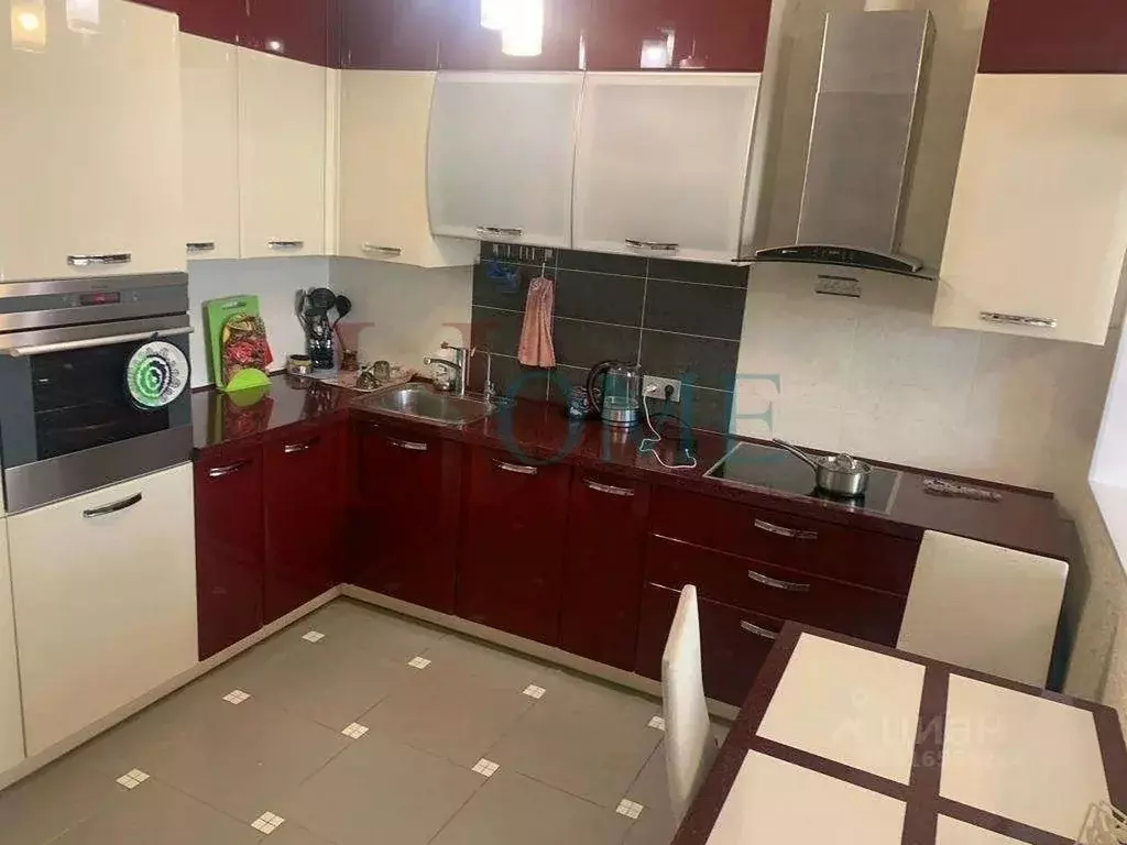 2-к кв. Новосибирская область, Новосибирск ул. Галущака, 17 (63.0 м) - Фото 0