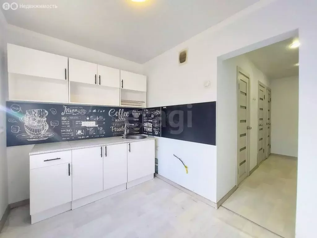 2-комнатная квартира: Тюмень, улица Монтажников, 16 (53.8 м) - Фото 1