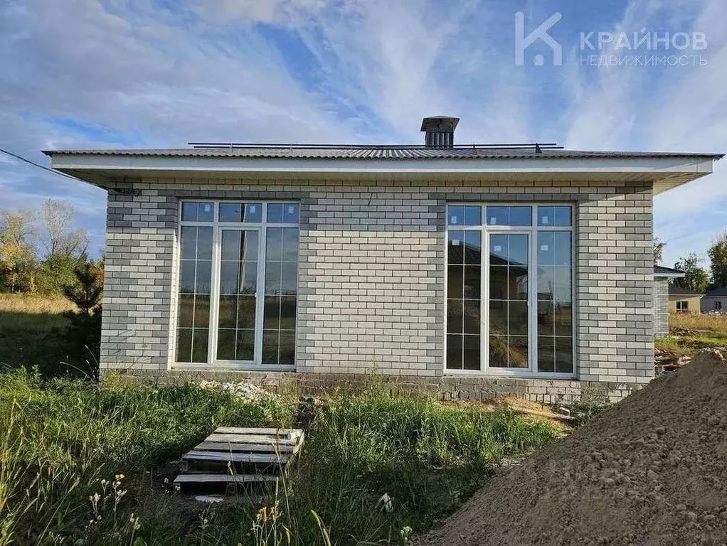 Дом в Воронежская область, Рамонский район, с. Новоживотинное ул. 40 ... - Фото 1