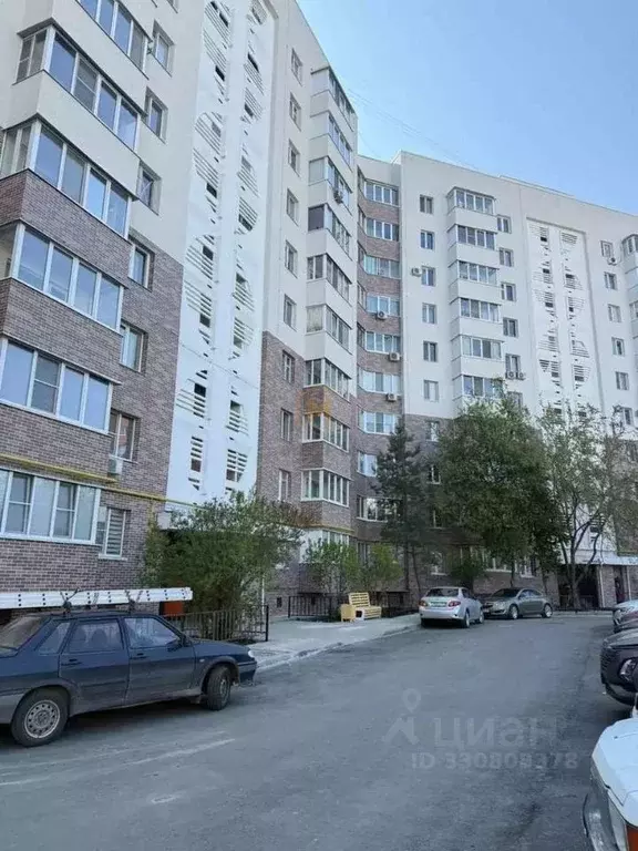 3-к кв. Белгородская область, Белгород ул. Щорса, 55а (75.0 м) - Фото 2