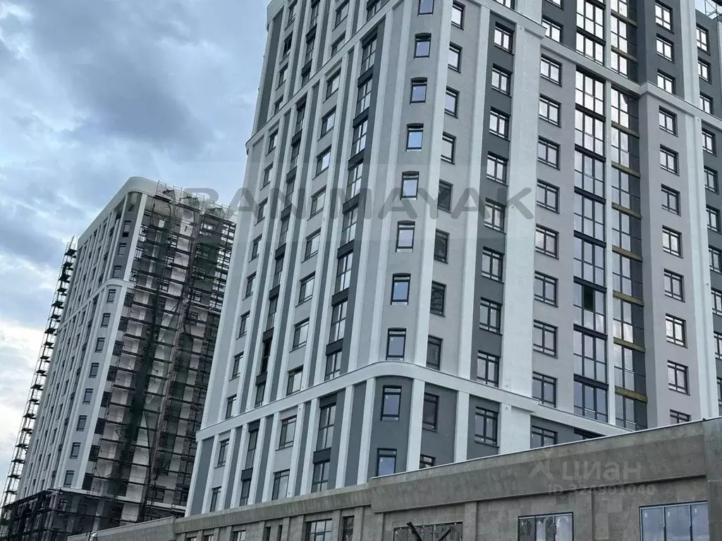 3-к кв. Адыгея, Майкоп ул. Гагарина, 1 (94.38 м) - Фото 2