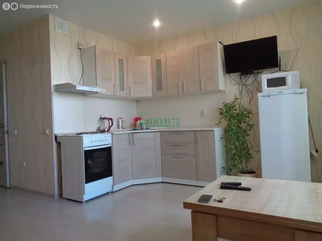 Квартира-студия: Тобольск, 15-й микрорайон, 39 (25 м) - Фото 1