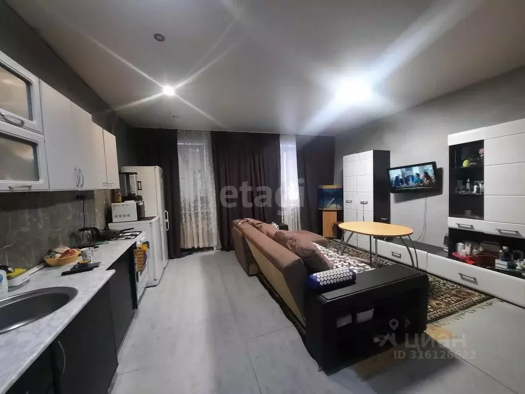 3-к кв. Челябинская область, Озерск Советская ул., 7 (67.0 м) - Фото 1