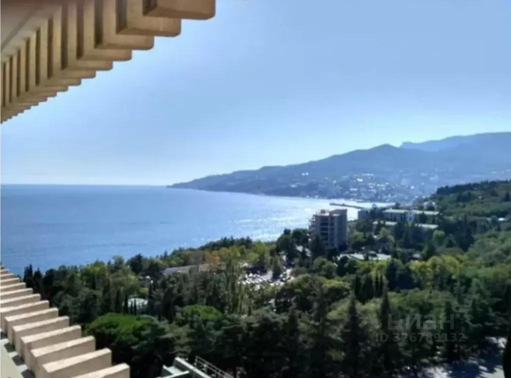 Участок в Крым, Ялта муниципальный округ, Массандра пгт ул. Мира, 4 ... - Фото 1