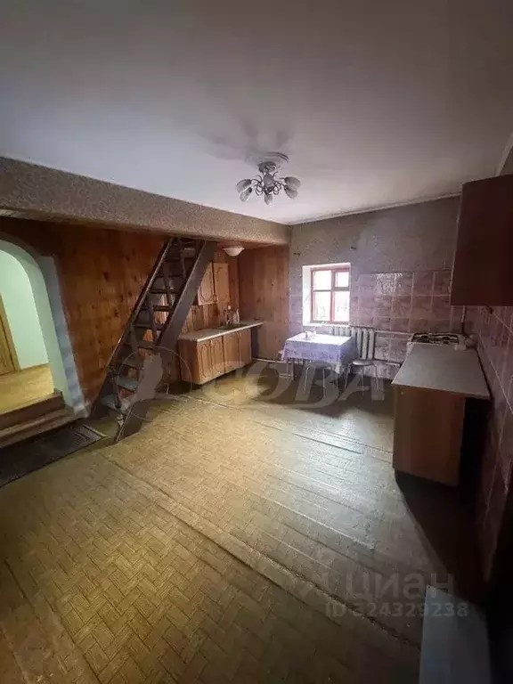 Дом в Тюменская область, Тюмень ул. Николая Чаплина, 75 (120 м) - Фото 1