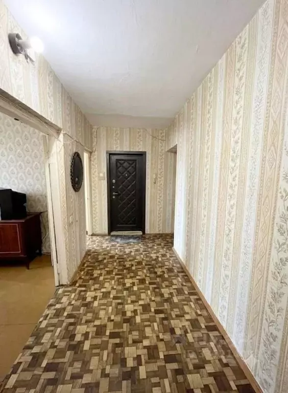3-к кв. Крым, Симферополь ул. Героев Сталинграда, 13 (61.0 м) - Фото 1