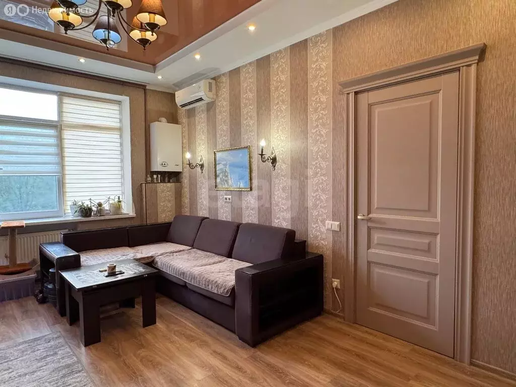 2-комнатная квартира: Симферополь, Балаклавская улица, 47А (49.6 м) - Фото 1