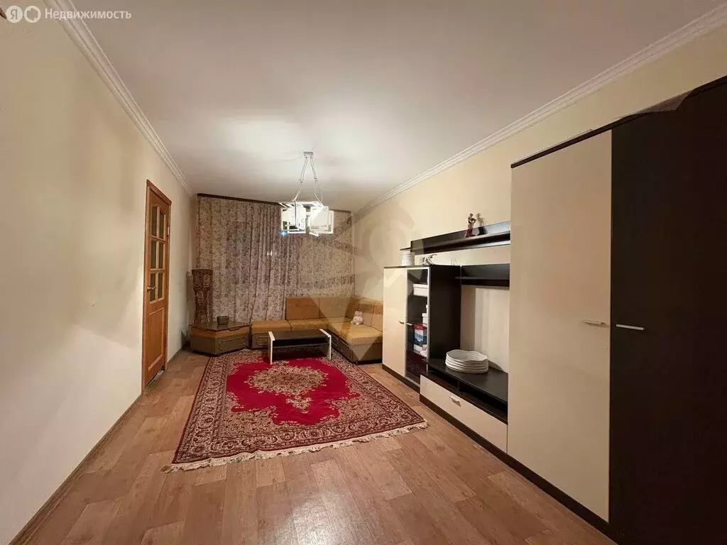 3-комнатная квартира: Старый Оскол, микрорайон Парковый, 16 (60.4 м) - Фото 1