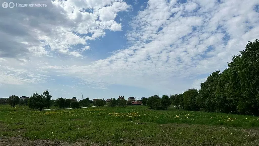 Участок в село Озерецкое, Садовая улица (9.5 м) - Фото 1