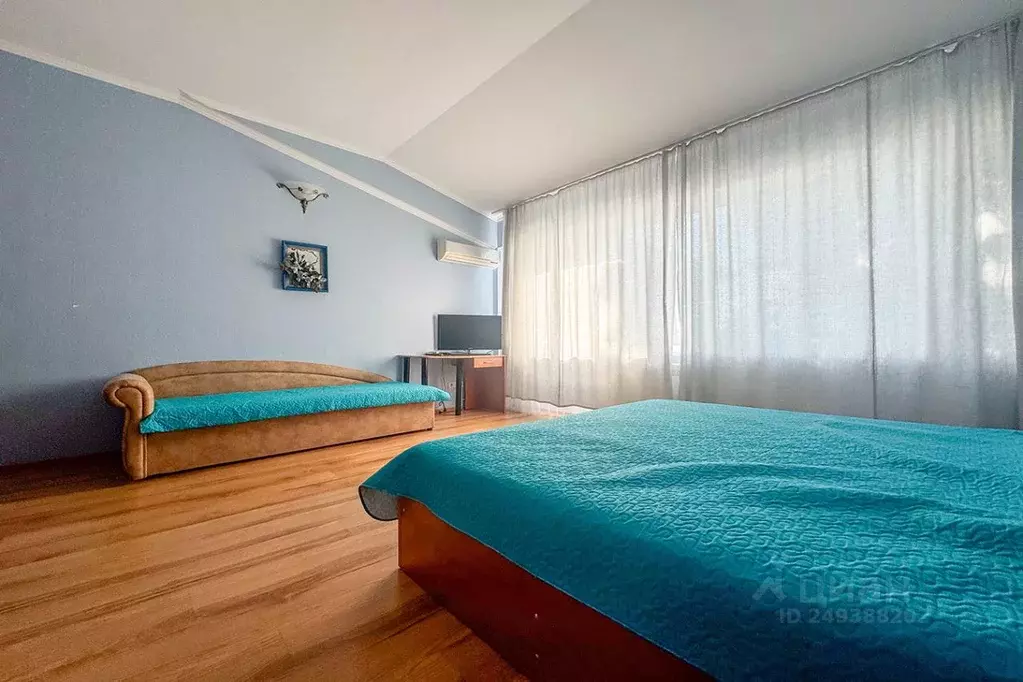 Дом в Крым, Феодосия ул. Курортная, 42 (150 м) - Фото 1